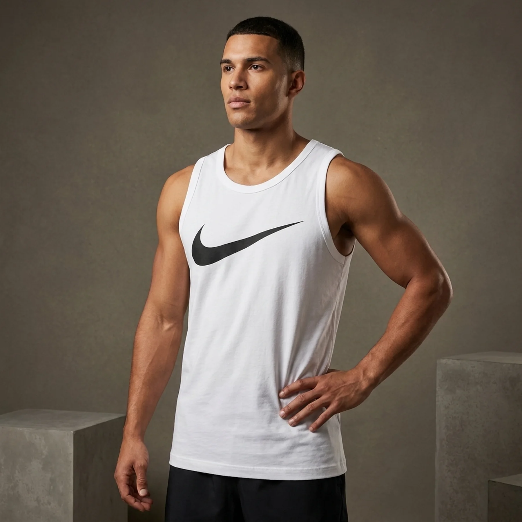Майка чоловіча Nike Sportswear Tank Top (FB9764-100)