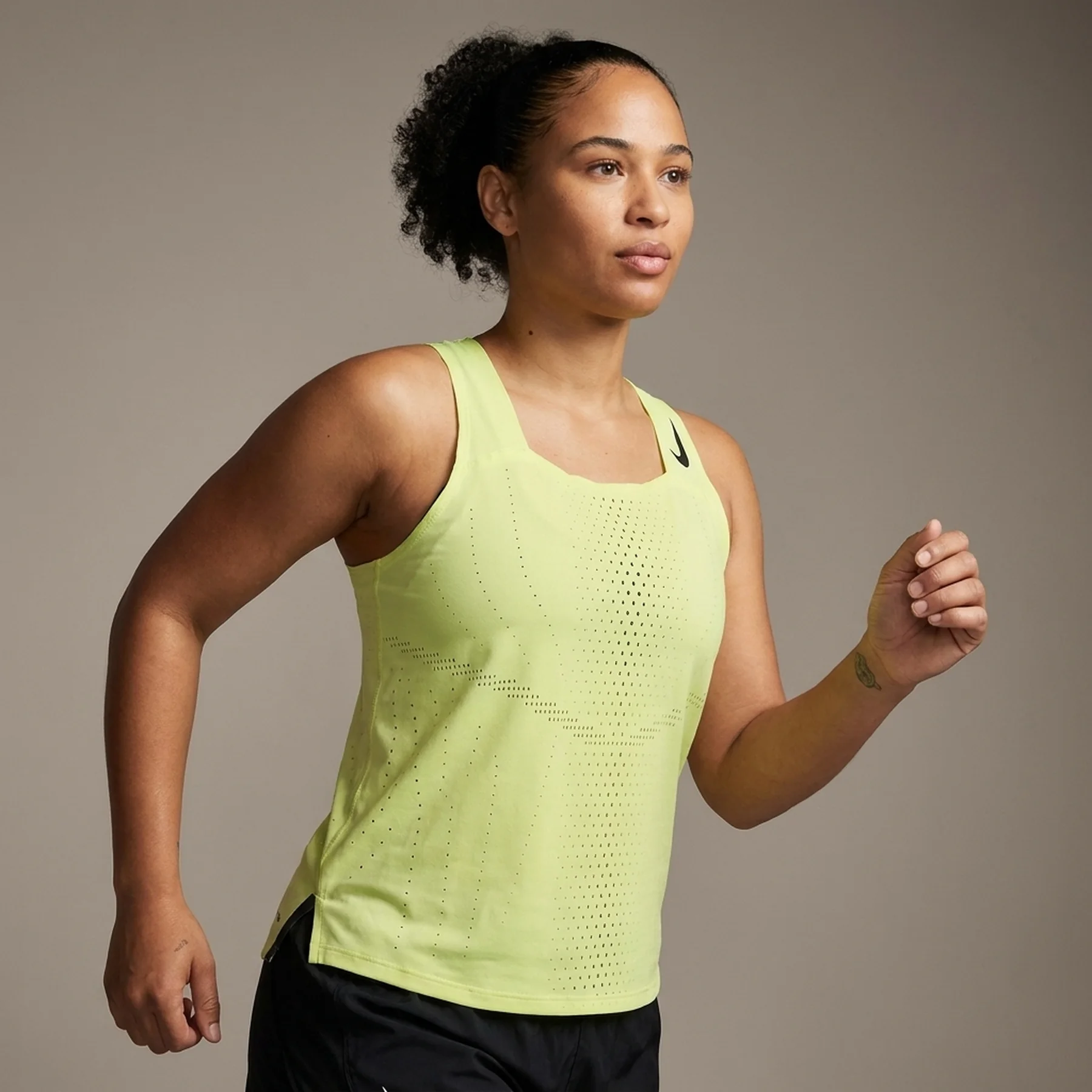 Майка жіноча Nike Dri-Fit Adv Aeroswift (DM7551-736)