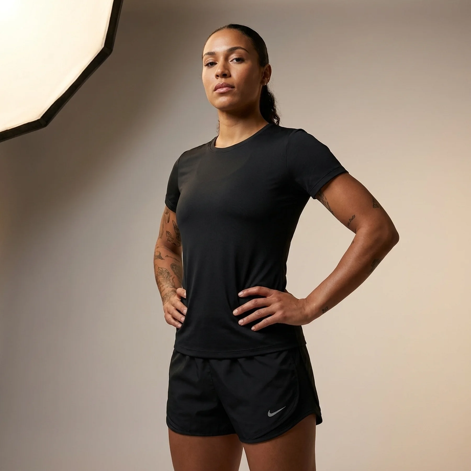Майка жіноча Nike One Fitted Dri-Fit Short Sleeve Top (FN2804-010)