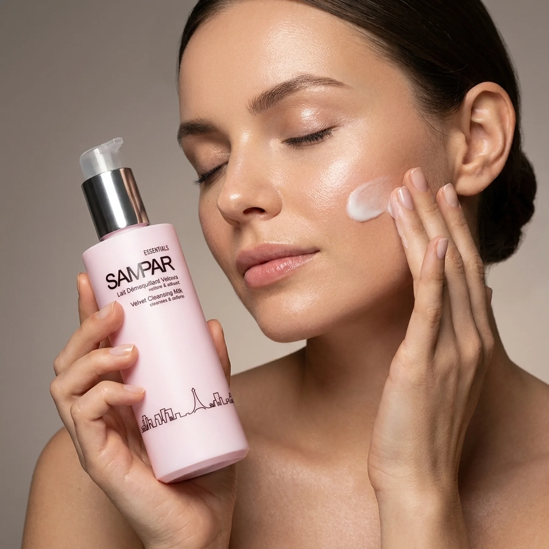 Молочко для снятия макияжа SAMPAR Velvet Cleansing Milk 200 мл