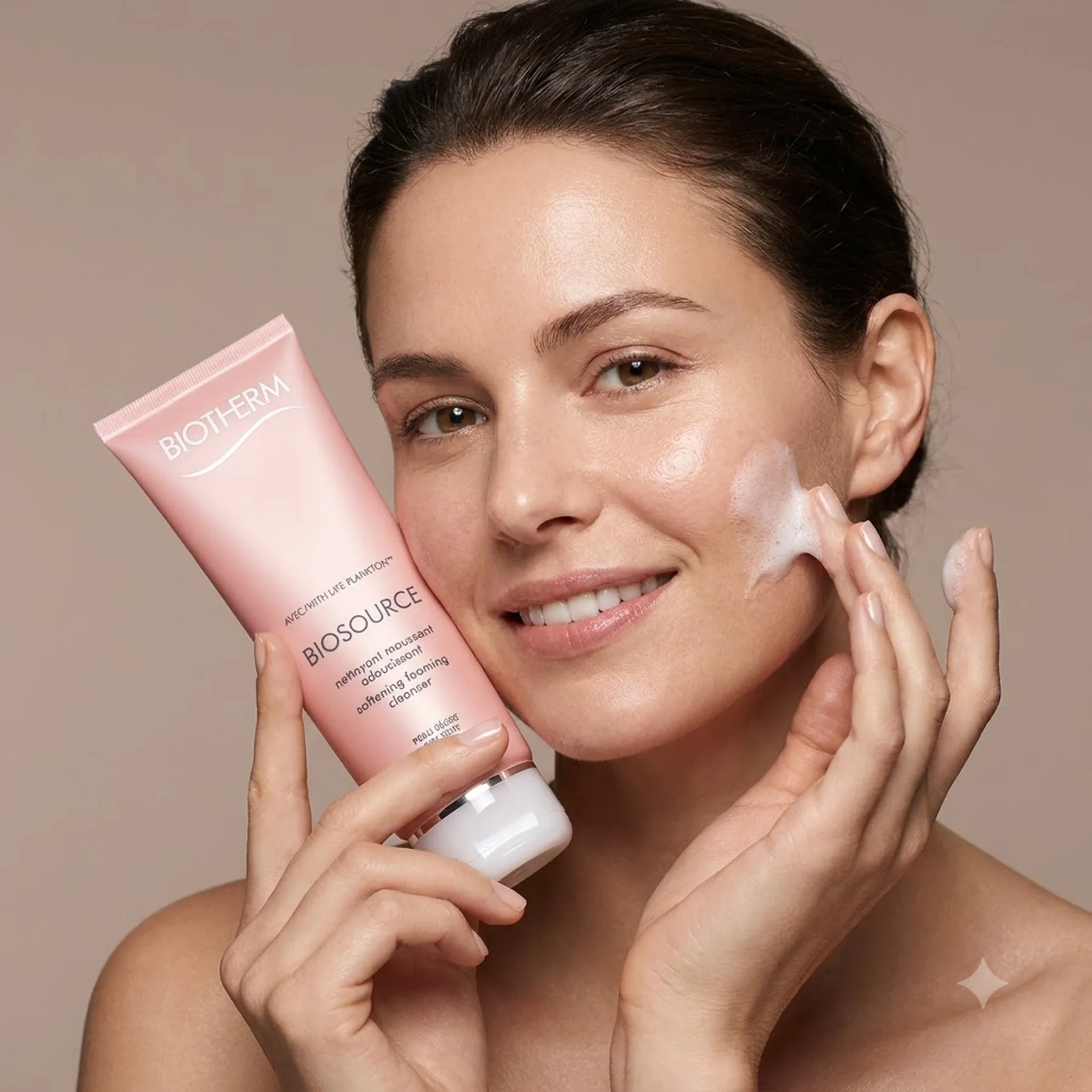 Мусс для очищения и увлажнения Biotherm Biosource Hydra-Mineral Cleanser - Softening Mousse 150 мл