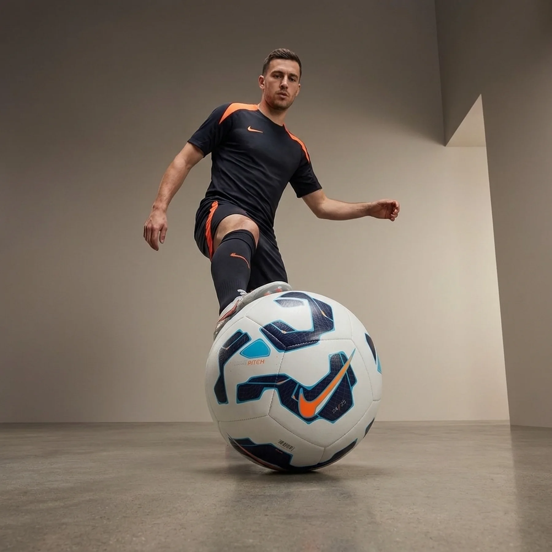 Nike Pitch