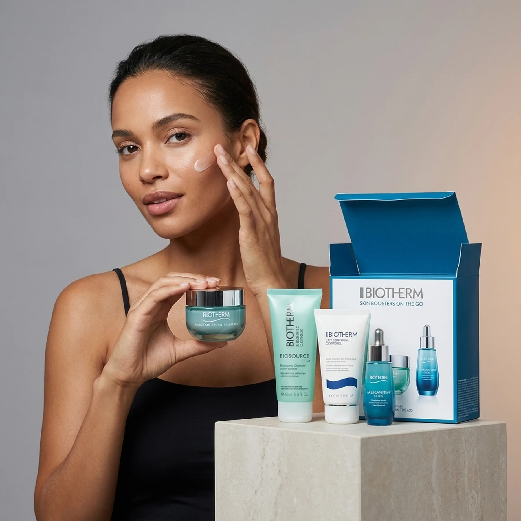 Набор Biotherm Aquasource Hyalu Recruit Set