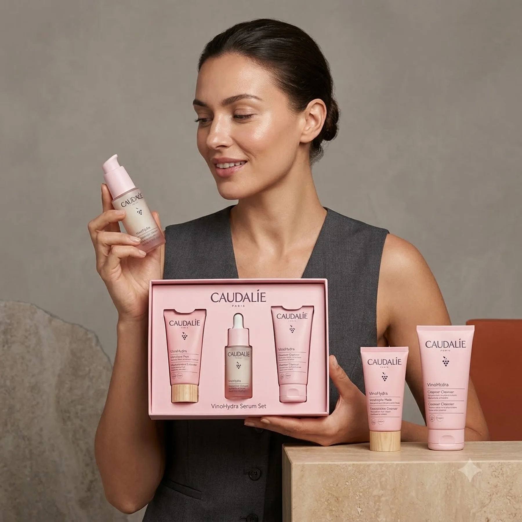 Набор Caudalie VinoHydra Serum Set 2025