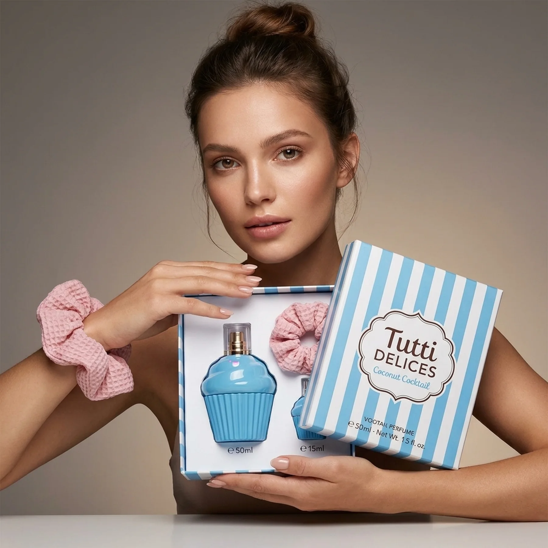 Набор для женщин Tutti Delices Coconut Cocktail Туалетна вода 50 мл - Туалетна вода 15 мл - Резинка для волосся