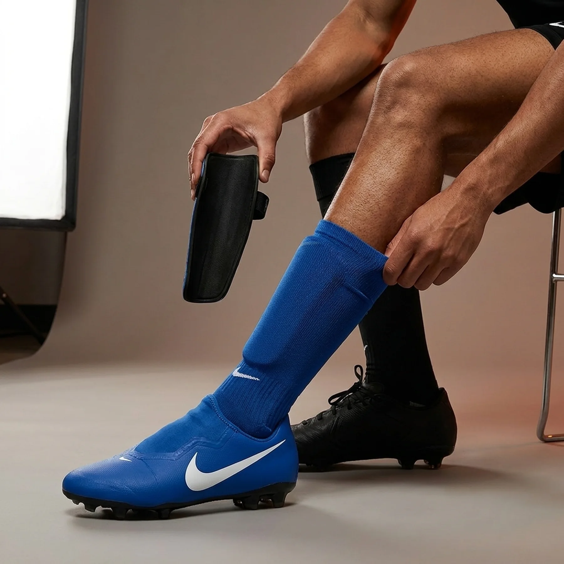 Тримачі для щитків Nike Guard Stay II (синій)