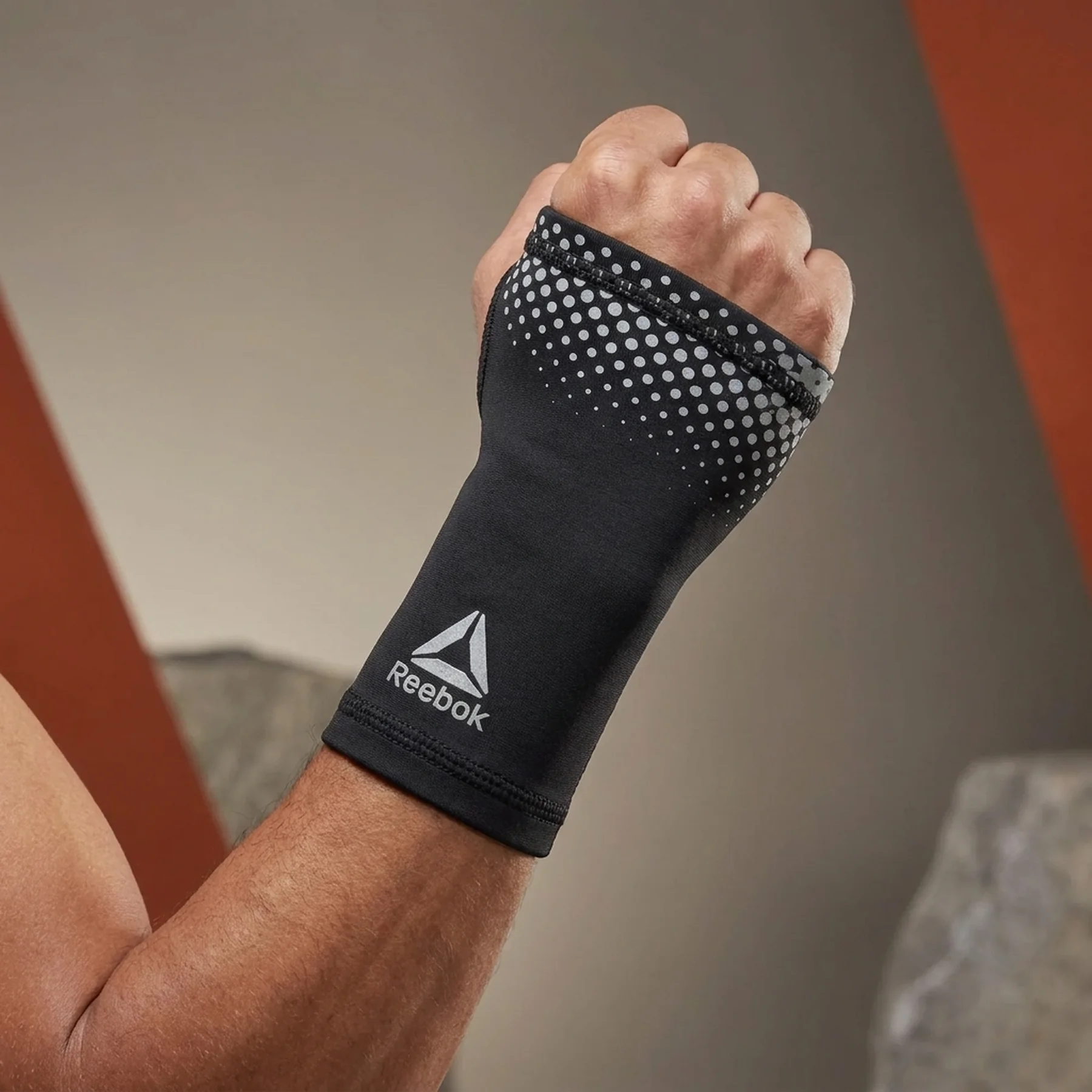 Напульсники Reebok Wrist Support (RRSU-13725)