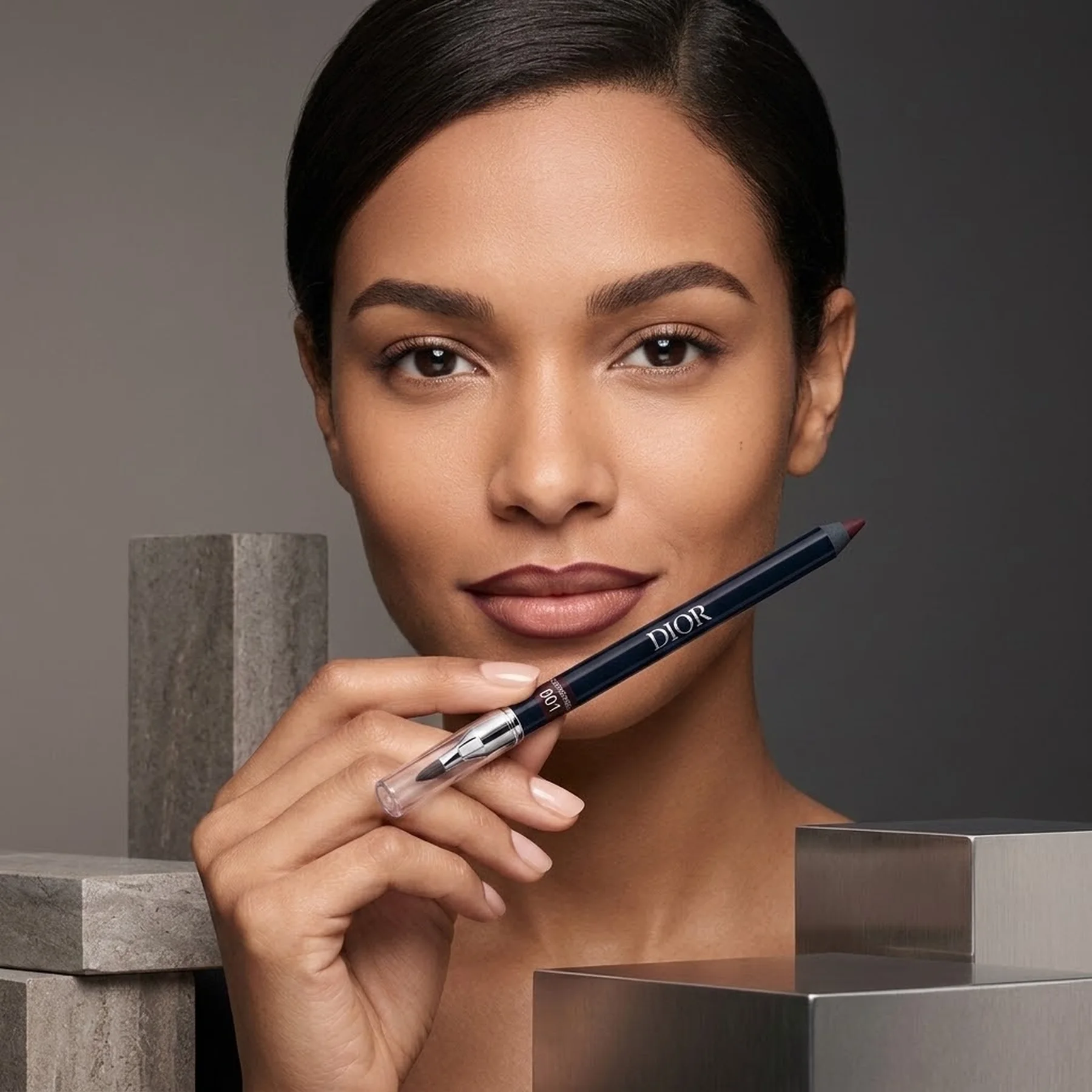 Карандаш для губ Dior Rouge Dior Contour 1.2 г 001 Diormidnight
