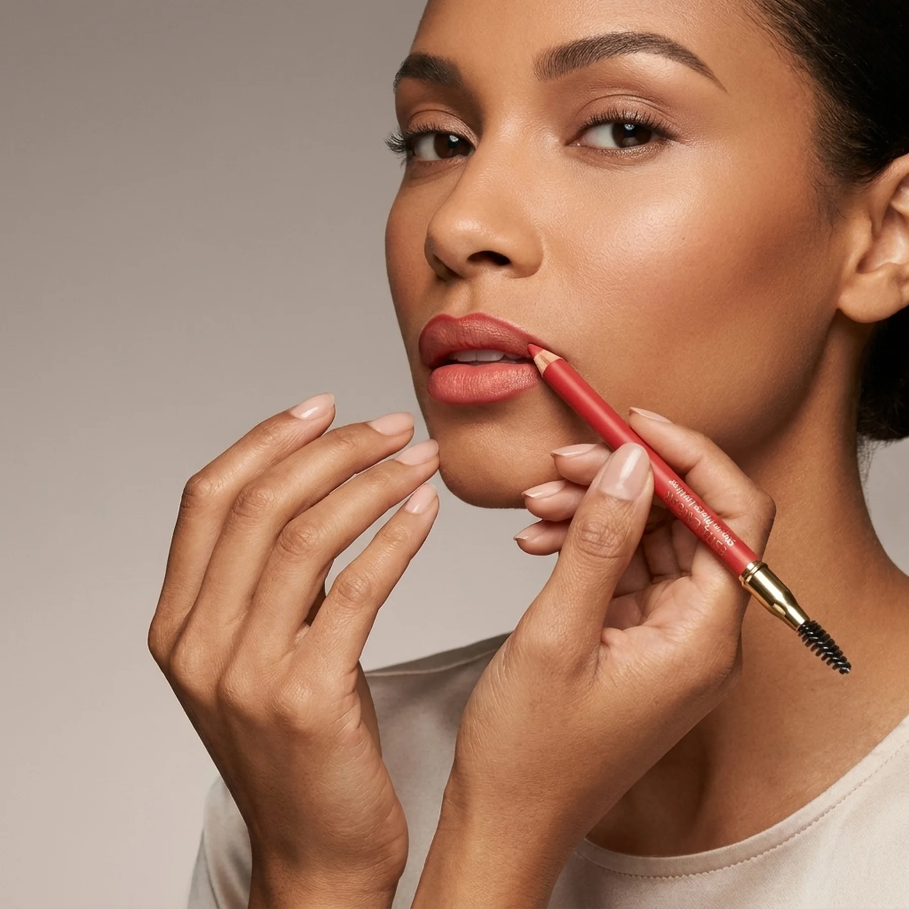 Карандаш для губ Estee Lauder Double Wear 24h Stay-in-Place Lip Liner 1.2 г 13 Coral