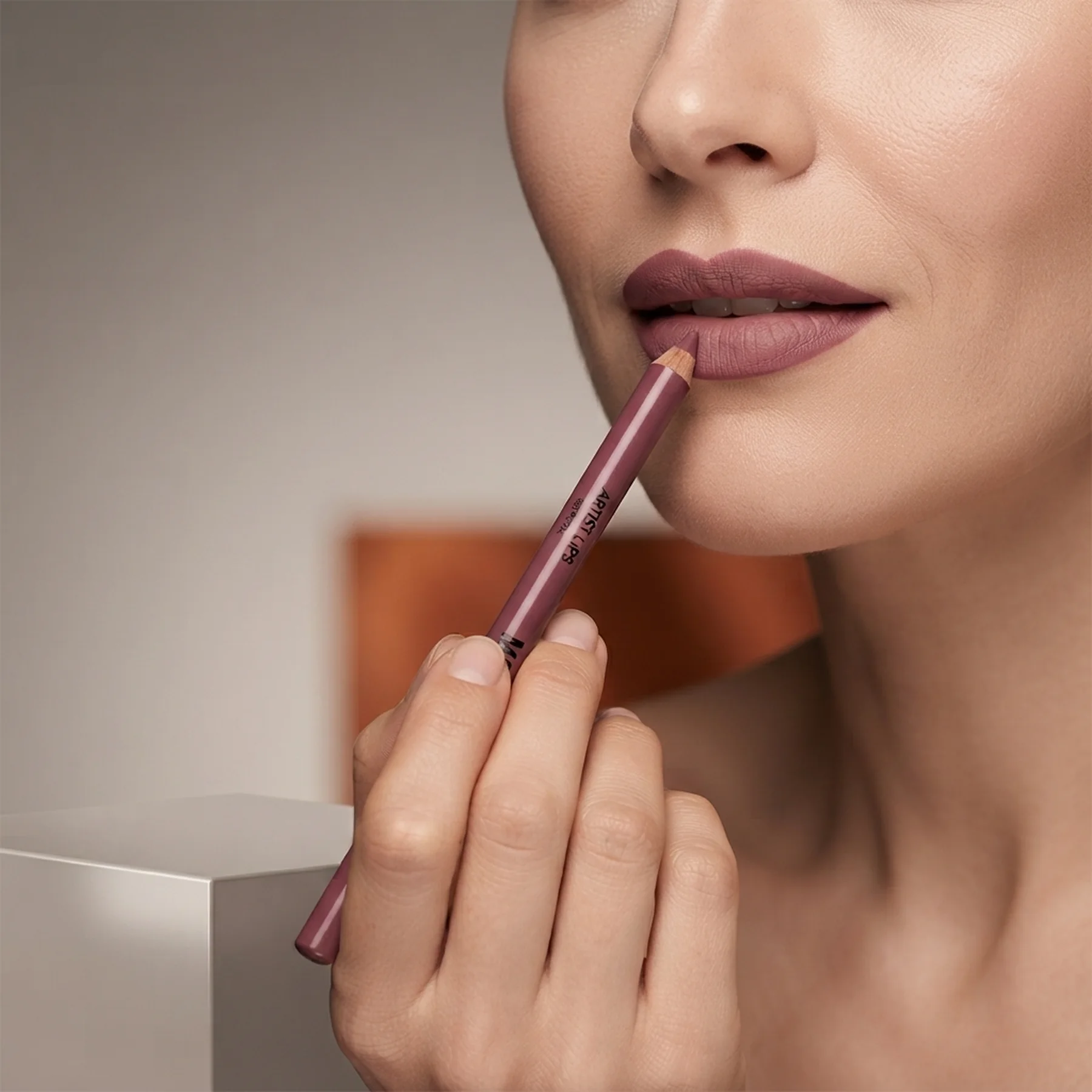 Карандаш для губ MESAUDA Artist Lips 1.14 г 105 Petal