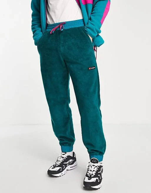 Оверсайз флісові штани Berghaus