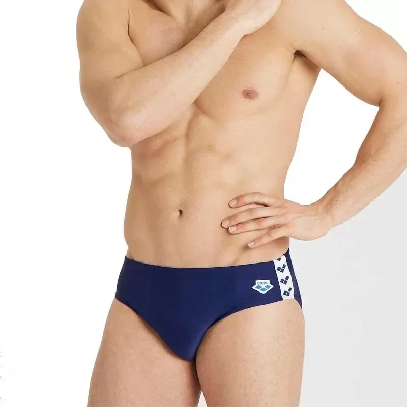 Плавки-сліпи для чоловіків Arena MEN'S ARENA ICONS SWIM BRIEFS