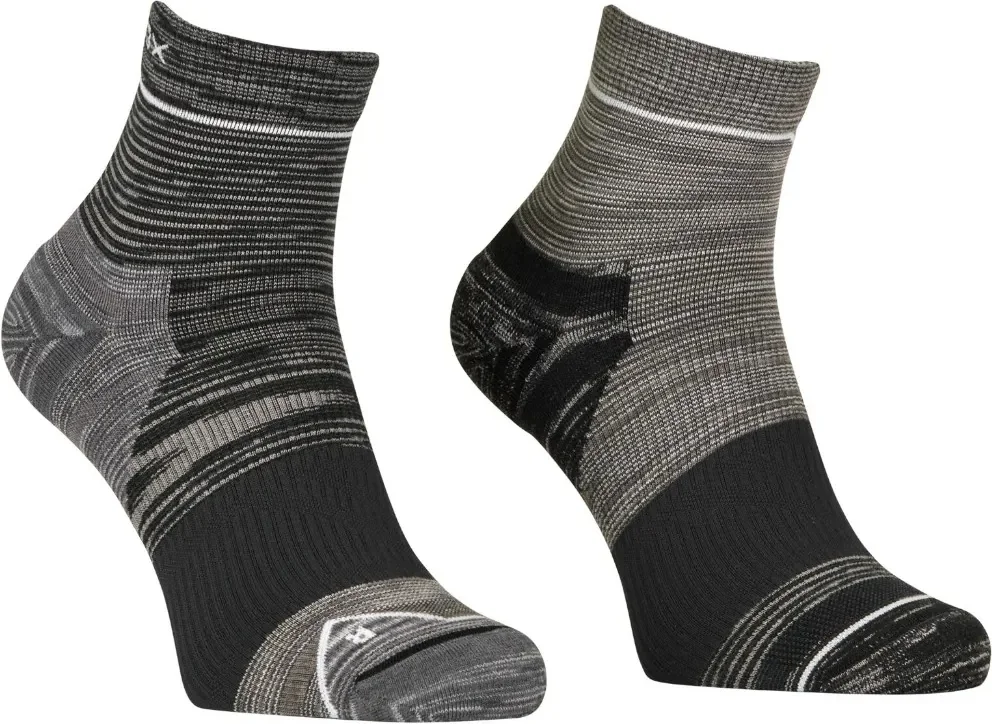 Шкарпетки ч Ortovox ALPINE QUARTER SOCKS M black raven - 45-47 - чорний/сірий