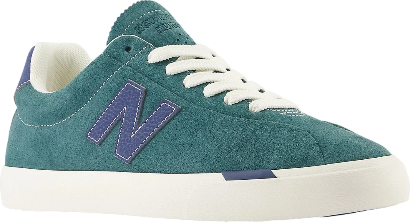 Чоловічі замшеві кеди New Balance 42 (8,5 US) 27 см Зелений 1159828243