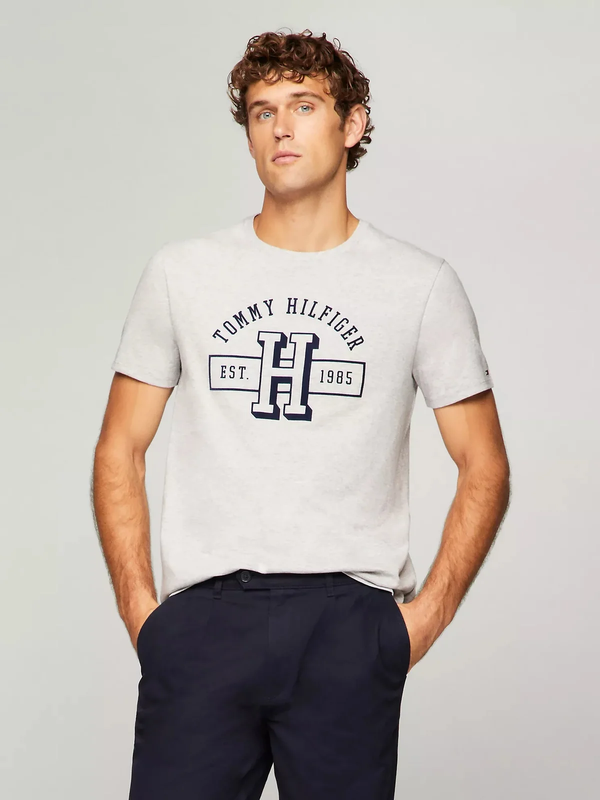 Футболка чоловіча Tommy Hilfiger з логотипом 1159832909 (Сірий XXL)