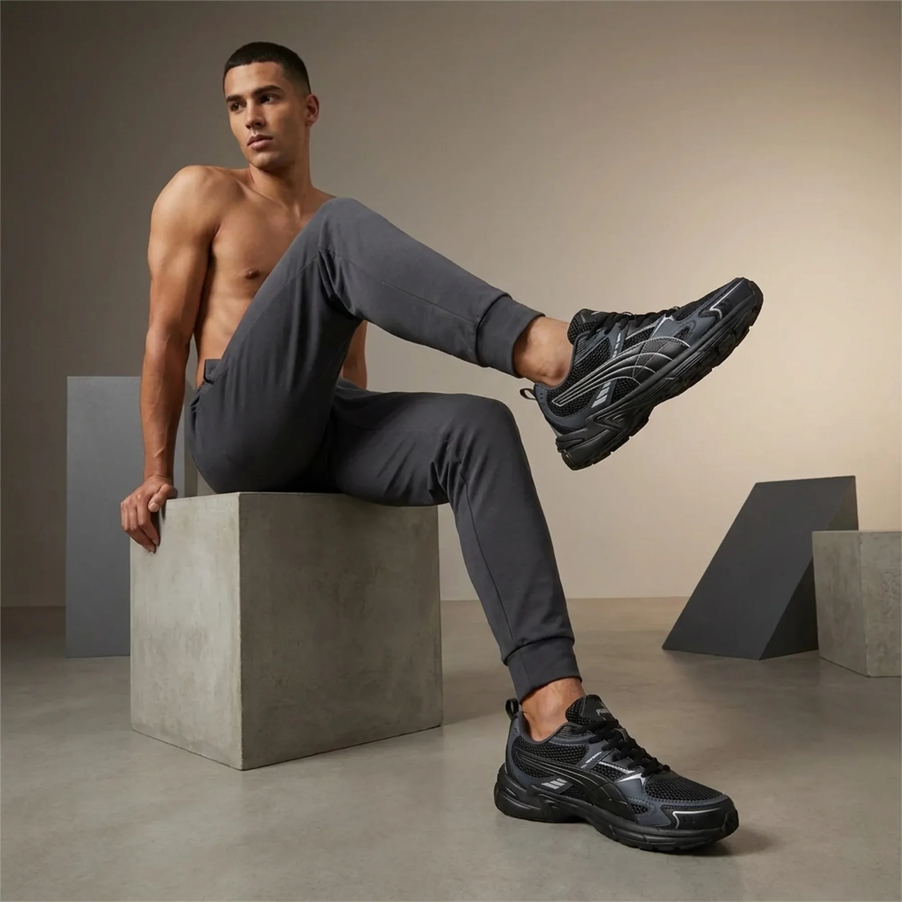Puma Milenio tech 2000 2Tone — кросівки