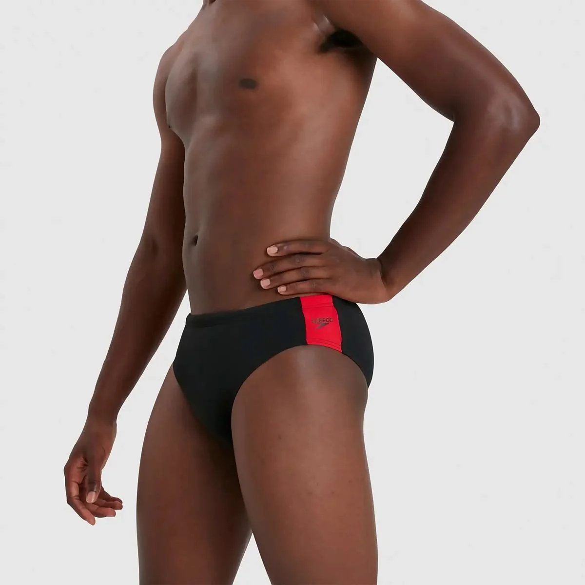Чоловічі плавки Speedo Boom Logo Splice 7Cm Brief Am Black/Red 8-12824C728, 32