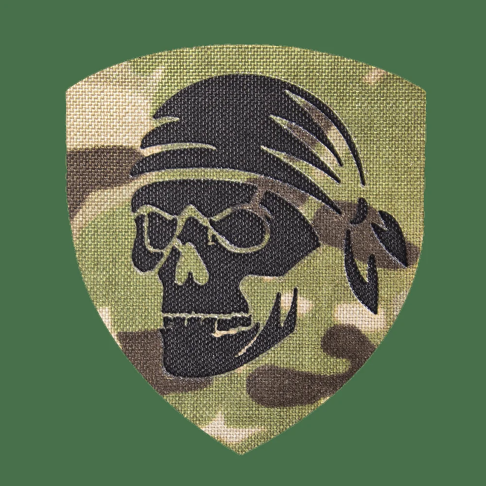 Шеврон Camotec Череп в бандані (7*8) Multicam (9033)