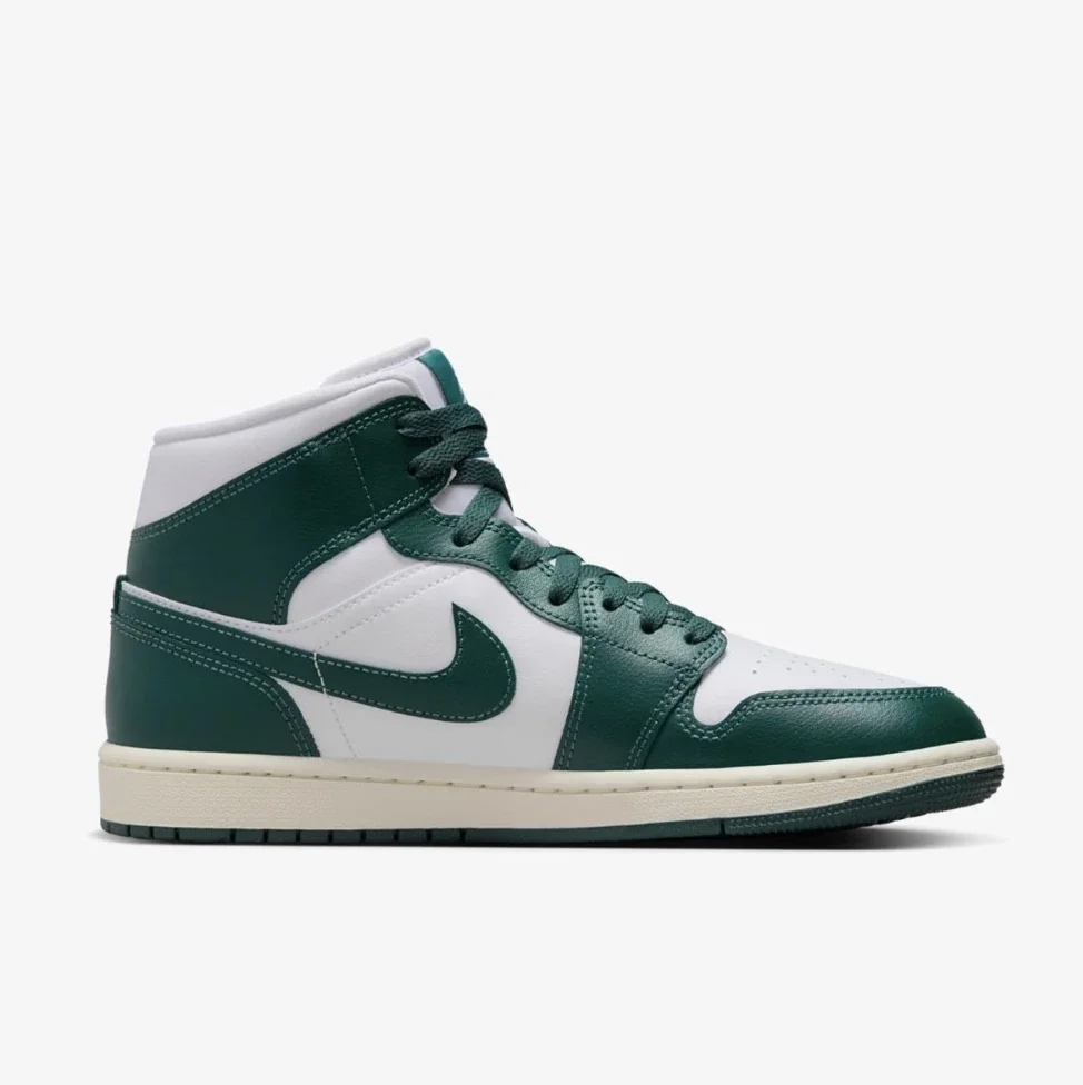 Кросівки жіночі Air Jordan 1 Retro Mid BQ6472-133, 38