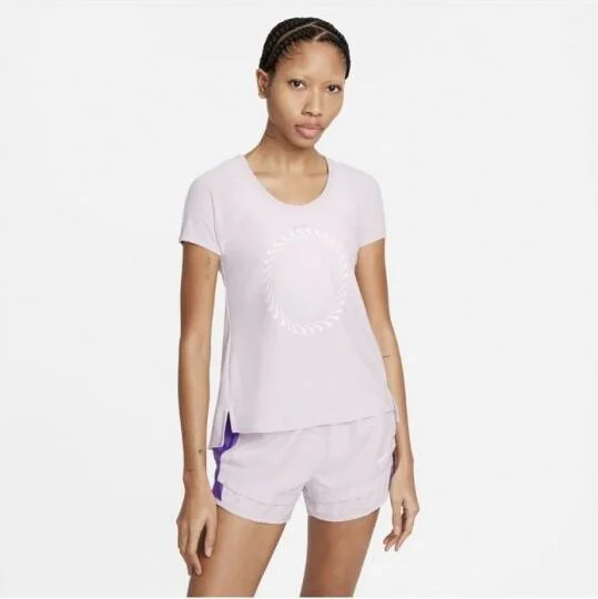 Футболка жіноча Nike W Nk Icon Clash Miler Ss CZ9606-576, S