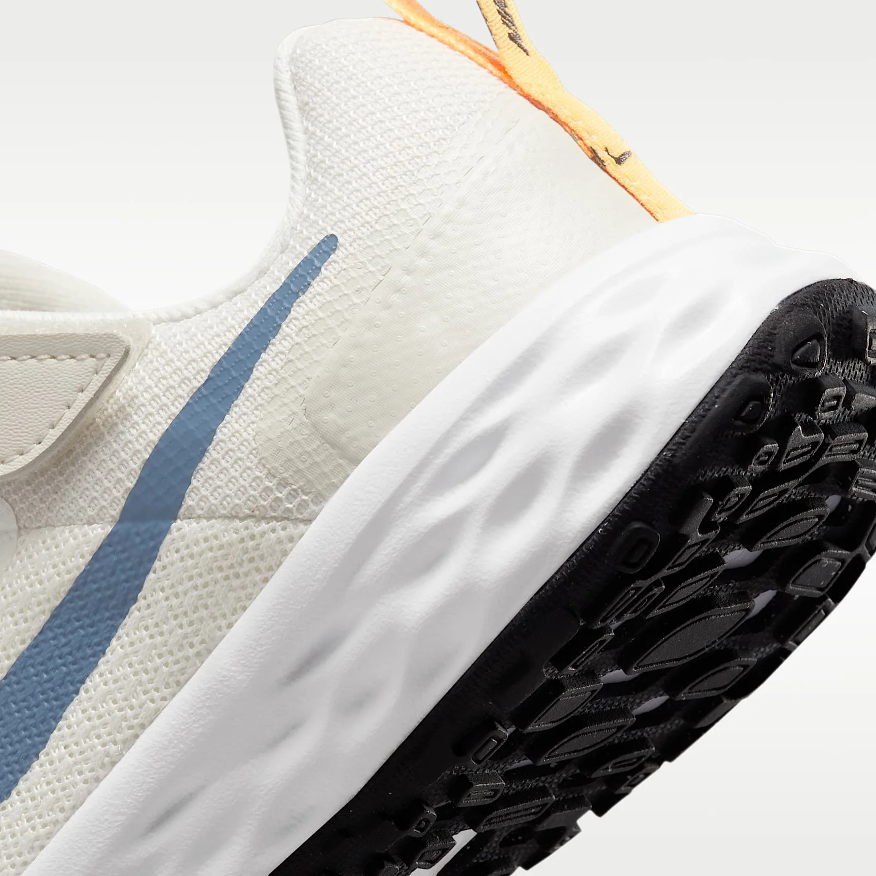 Дитячі кросівки Nike Revolution 6 NN (PSV) — фото 9