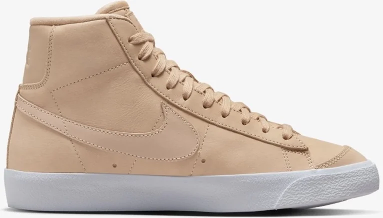 Кеди жіночі Nike Blazer Mid '77 LX DQ7572-200, 37.5