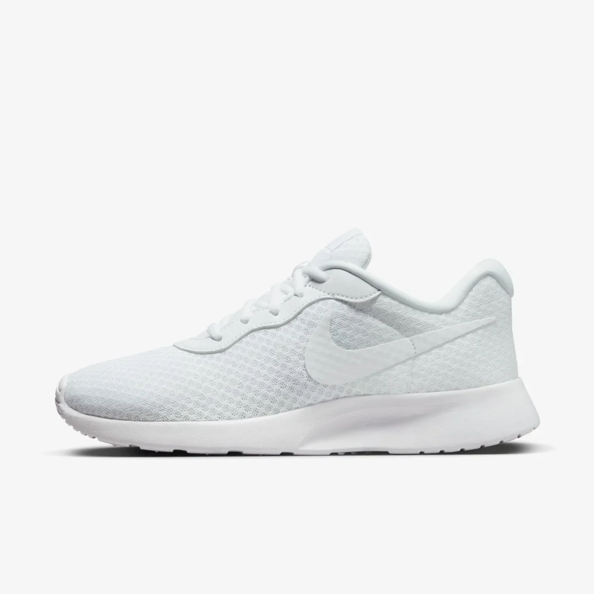 Жіночі кросівки Nike Wmns Tanjun Flyease DV7786-101, 36.5