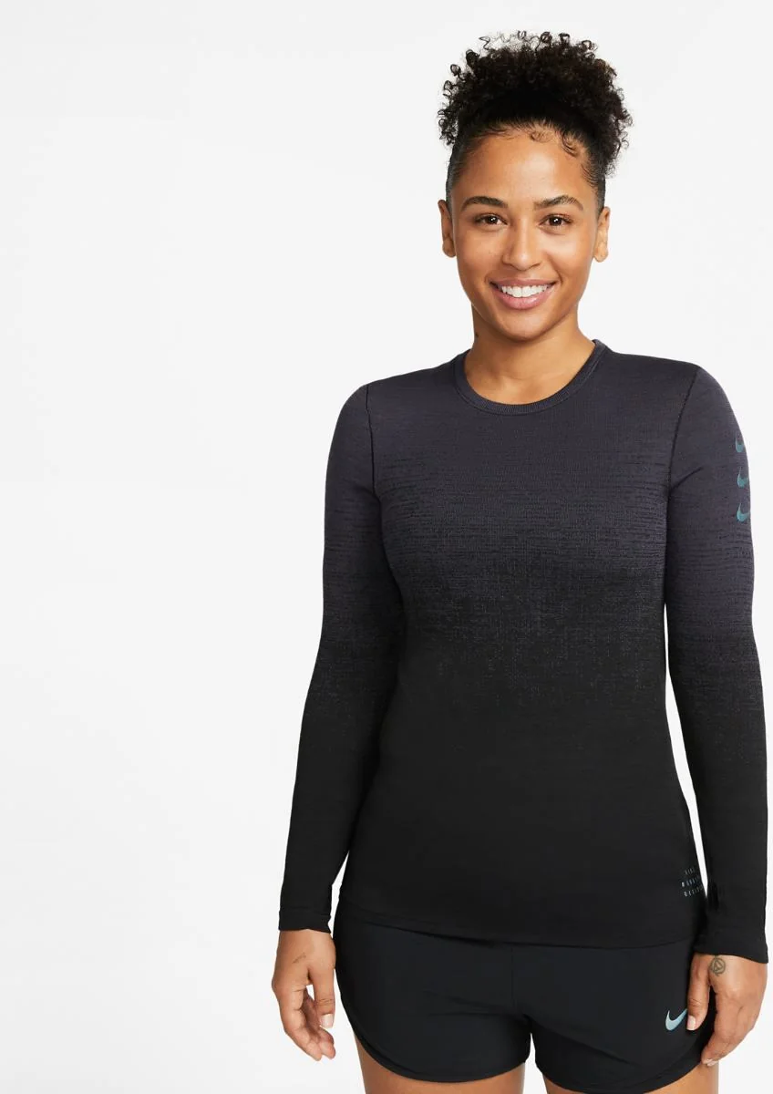 Лонгслів жіночий Nike W Dri-Fit Adv Run Dvn Ls Top DX0296-015, XS