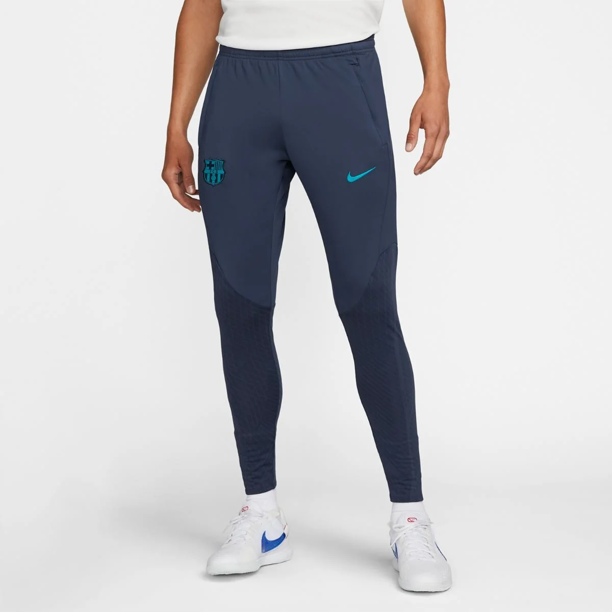 Чоловічі штани Nike Fcb M Dri-Fit Strk Pant Kp 3R DZ0890-437, M
