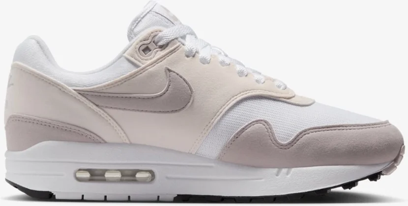Кросівки жіночі Nike Air Max 1 DZ2628-106, 36.5