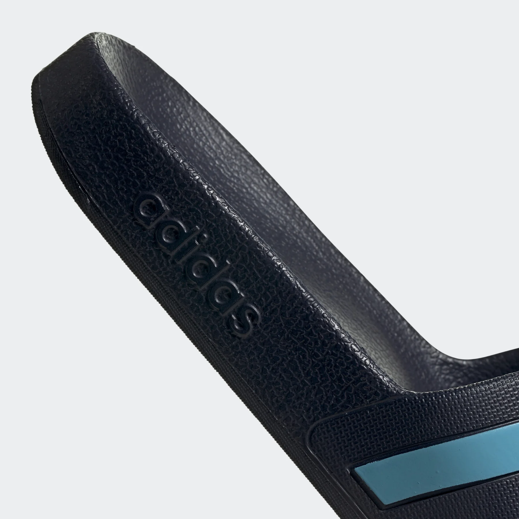 Adidas Adilette Sportswear — тапочки — фото 9