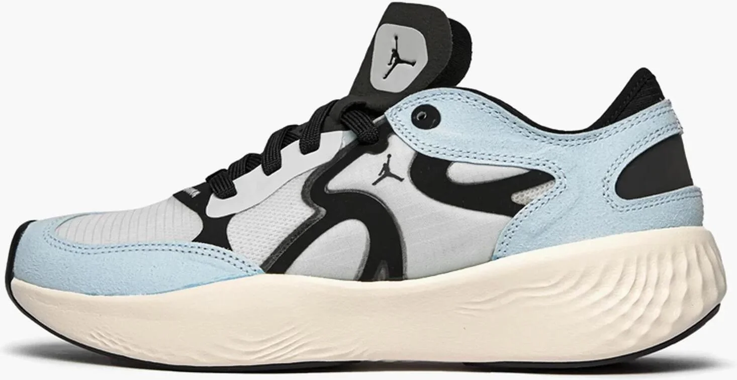 Кросівки баскетбольні JORDAN DELTA 3 LOW