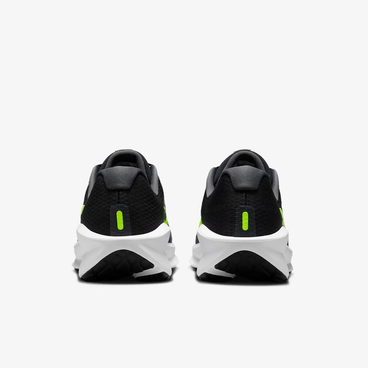 Чоловічі бігові кросівки Nike Downshifter 13 — фото 7