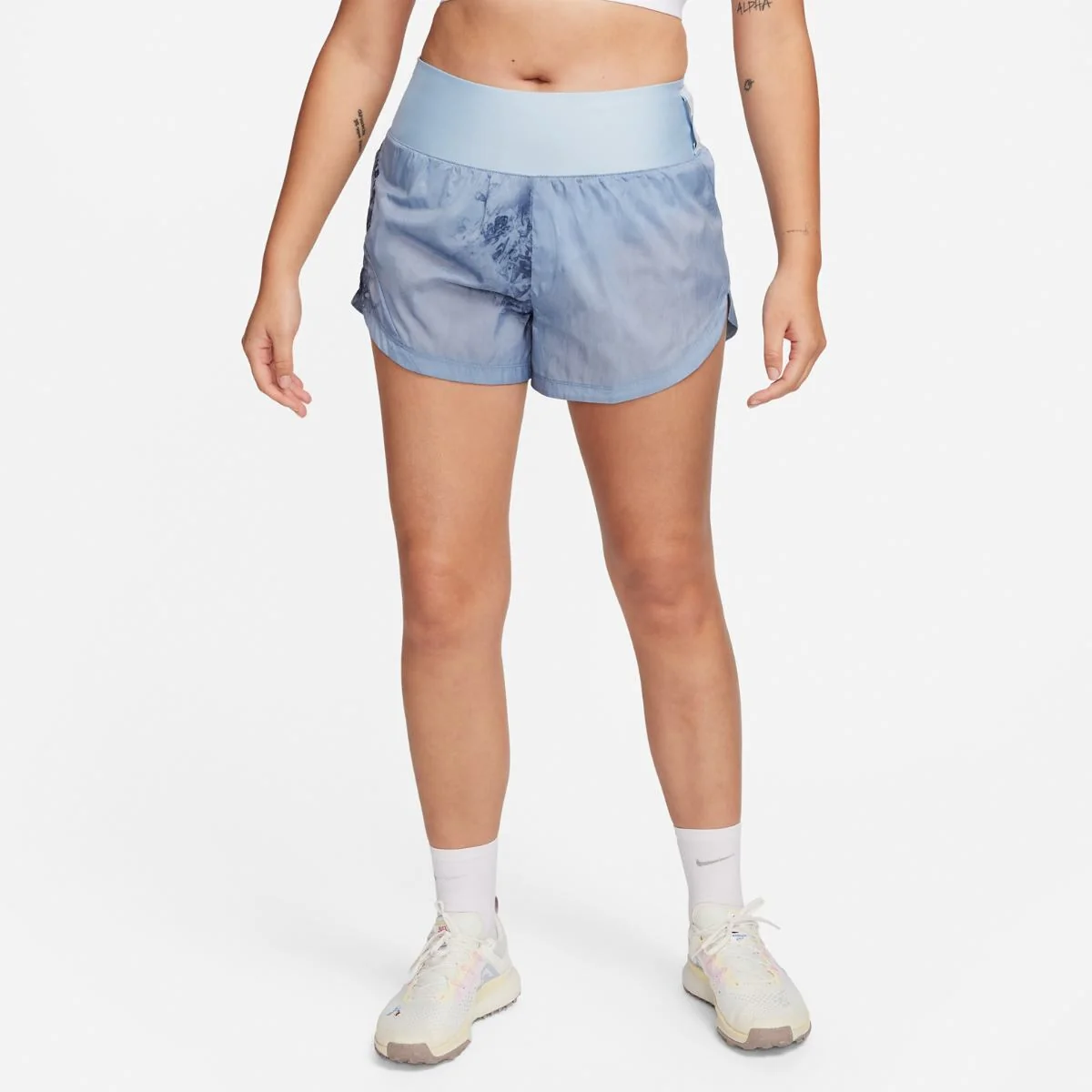 Жіночі шорти Nike W Trail Rpl Mr 3In Br Shr FN2647-440, L