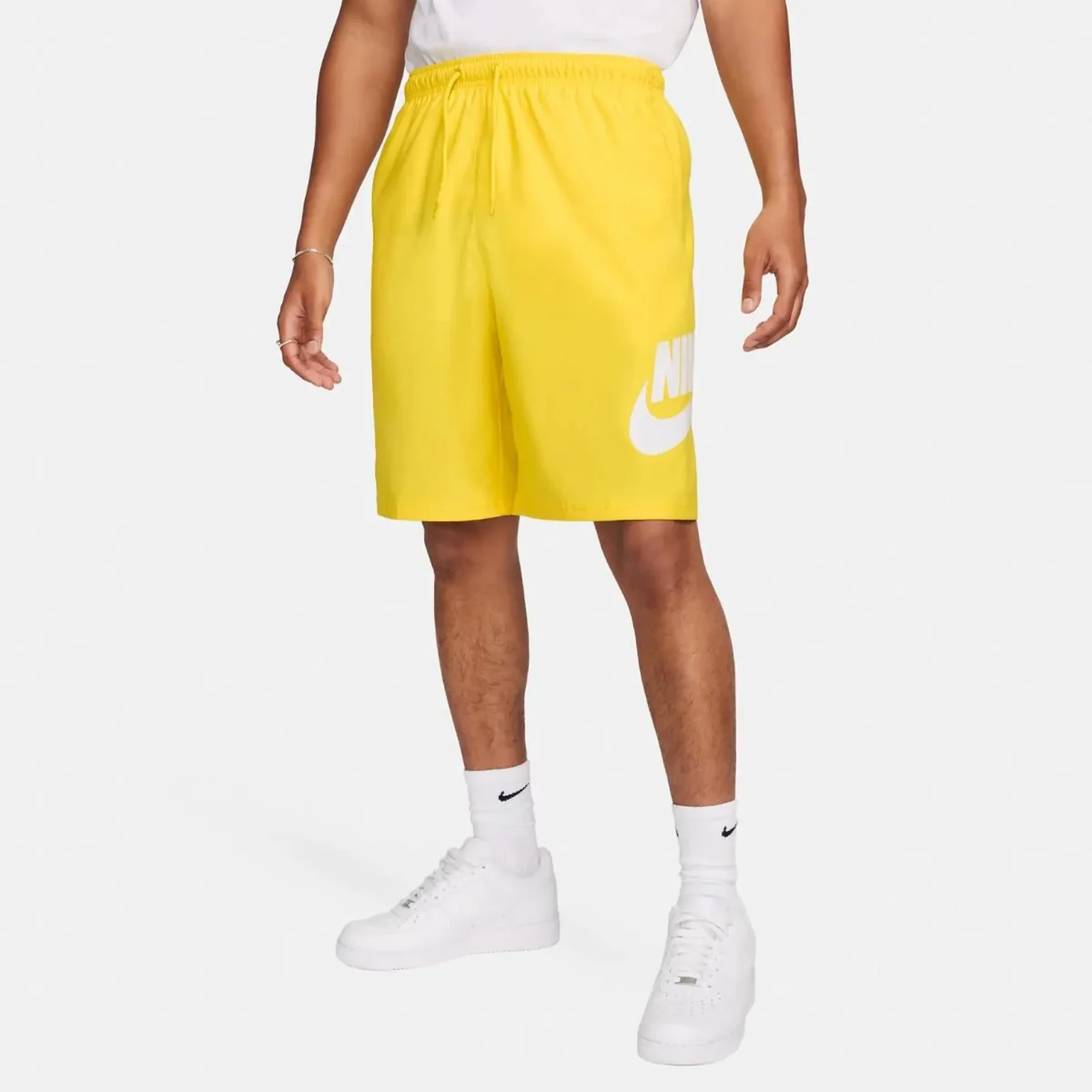 Шорти чоловічі NIKE M CLUB SHORT WVN FN3303-718, L