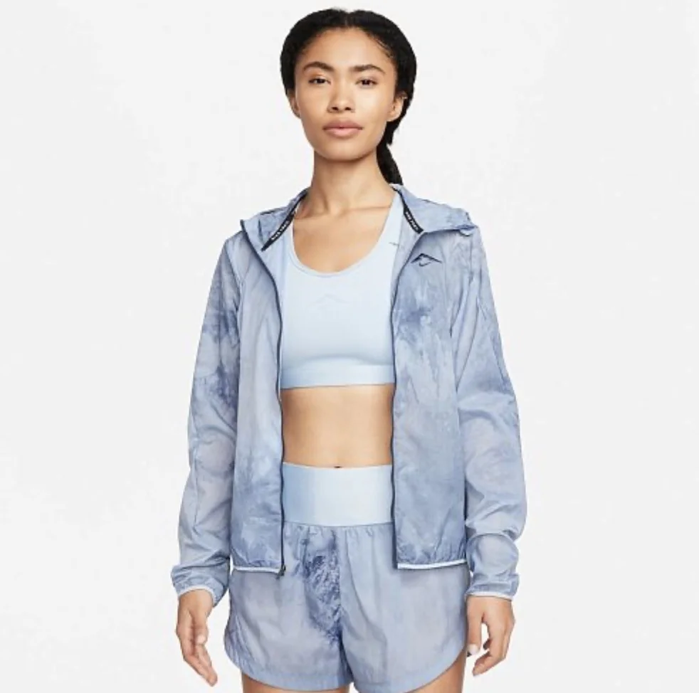 Вітровка жіноча NIKE W TRAIL REPEL JKT FN6853-440, S