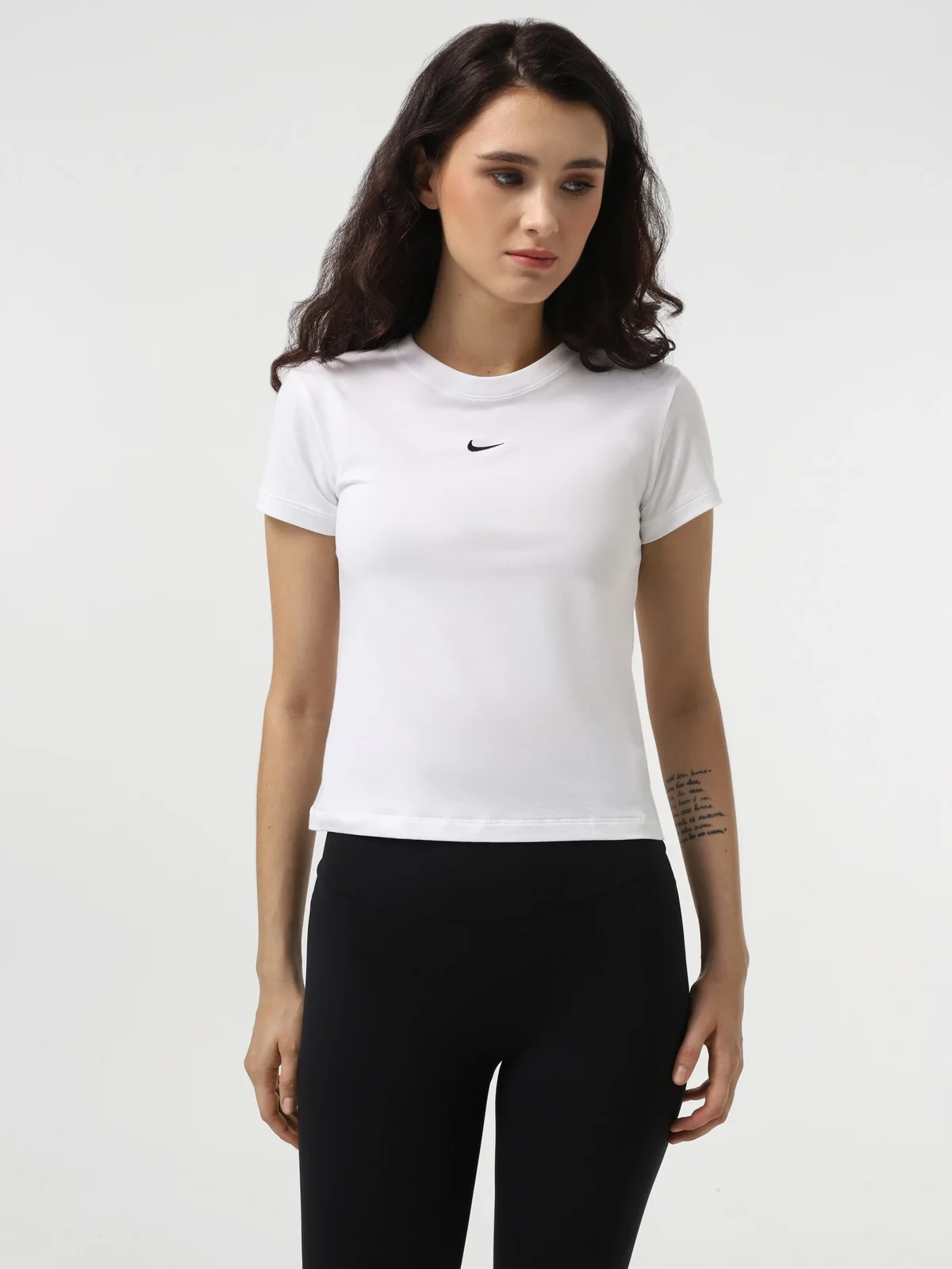 Футболка жіноча NIKE W NSW NK CHLL KNT MD CRP FV5508-100, M