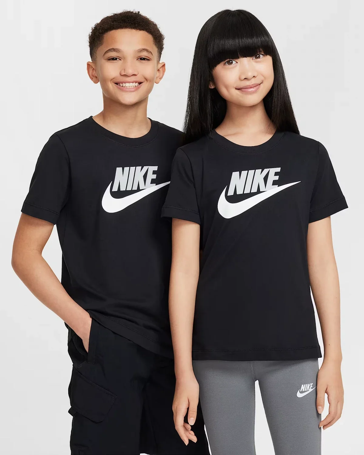 Футболка підліткова K NSW TEE FUTURA HBR FZ5178-010 Nike M Чорний