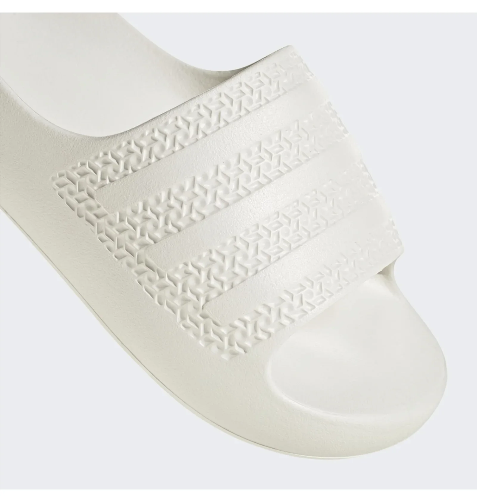 Adidas Adilette Ayoon — тапочки — фото 10