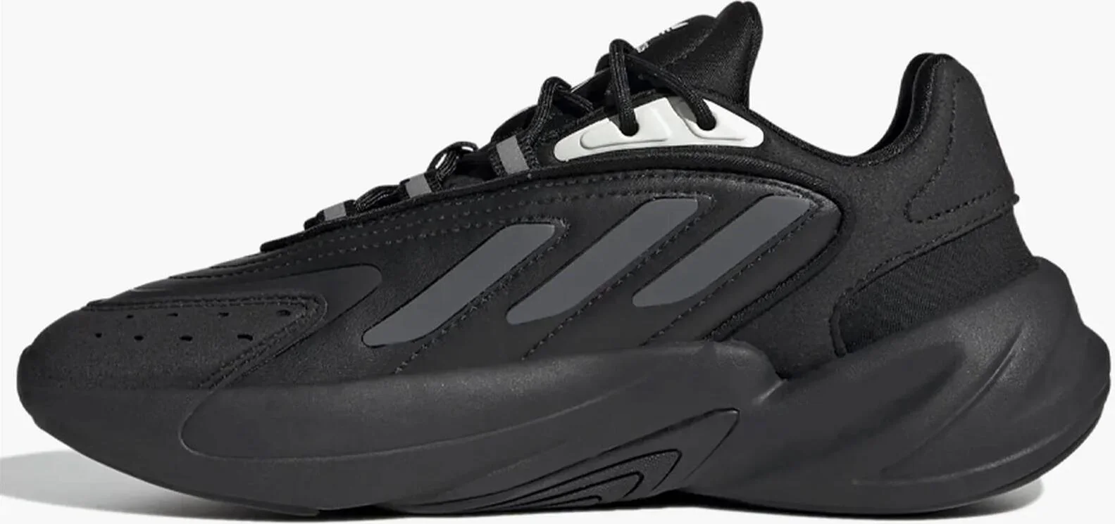 Оригінальні жіночі кросівки Adidas Ozelia J Originals