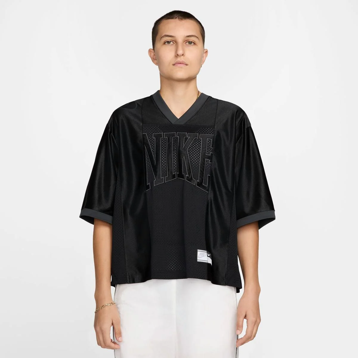 Футболка жіноча Nike Sportswear Street HJ0280-010, L