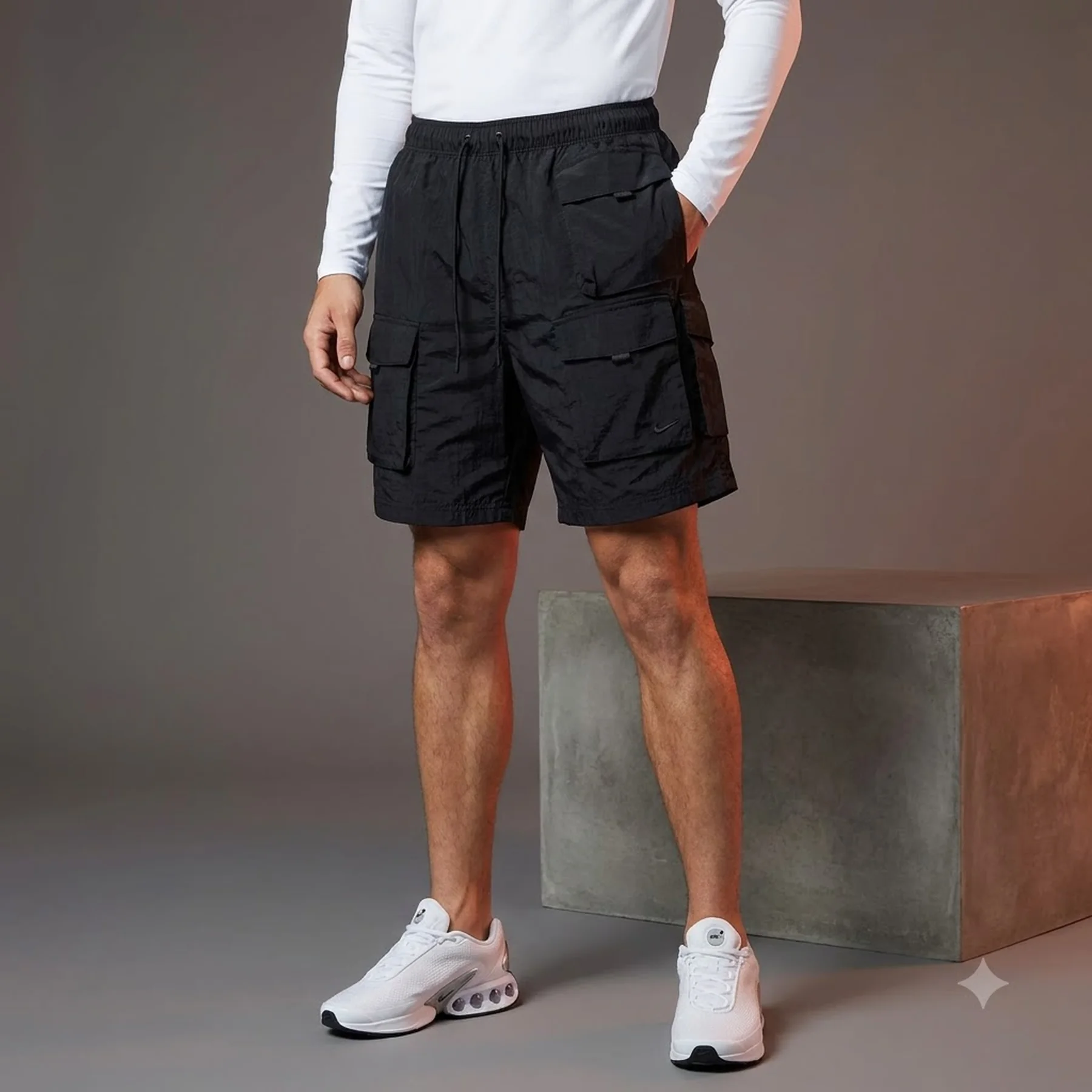 Nike Tech — шорти