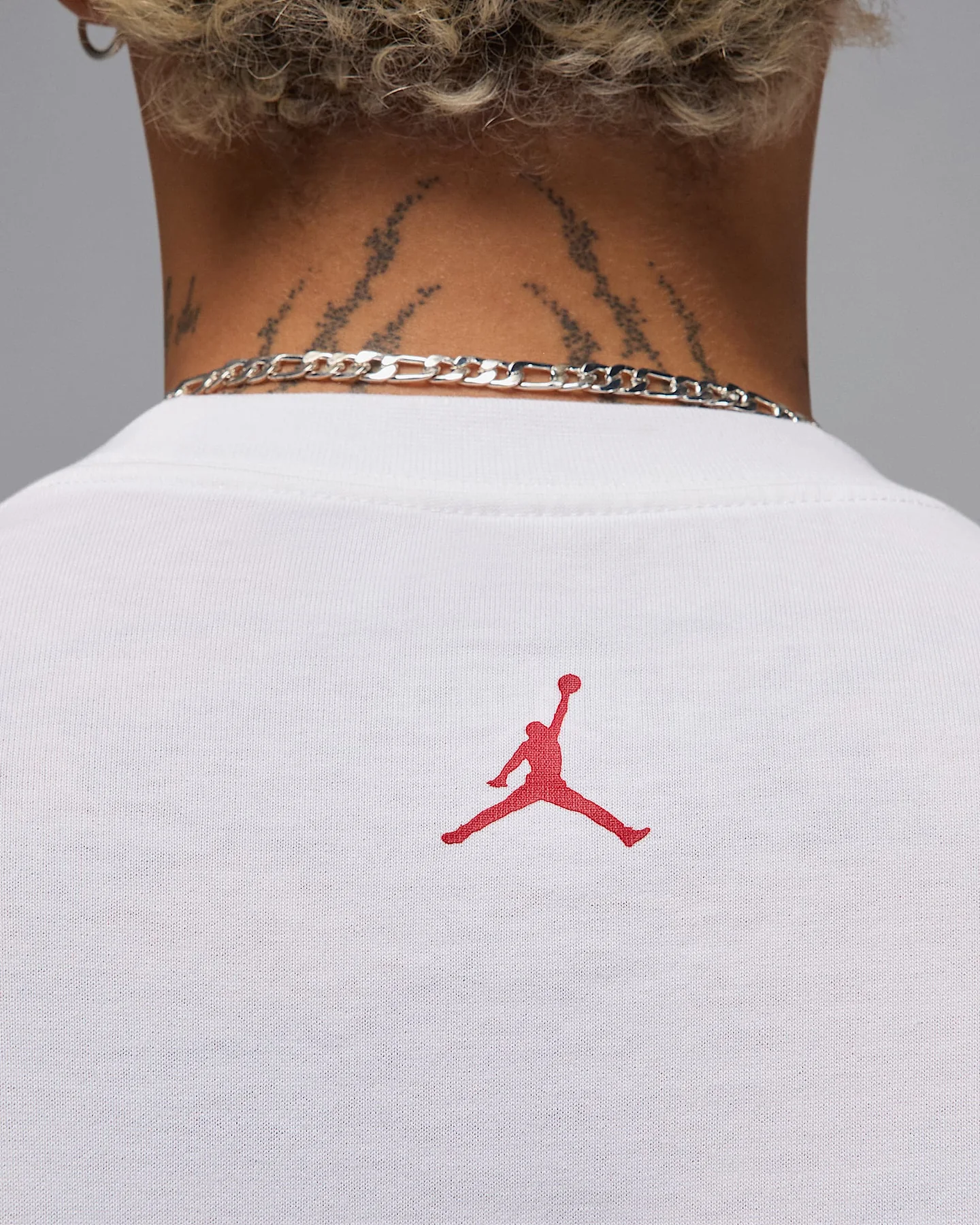 Футболка чоловіча Jordan Brand Sneaker Patch (HJ2326-100) — фото 6