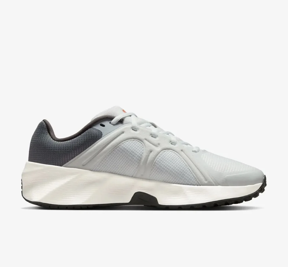 Чоловічі кросівки NIKE M METRO TEK HM9493-104, 46