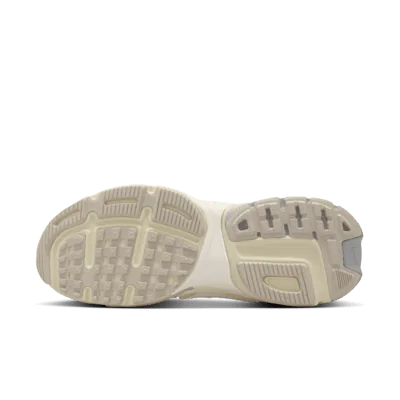 Кросівки жіночі Nike V2k Run "Pale Ivory" (HQ1512-110) — фото 3