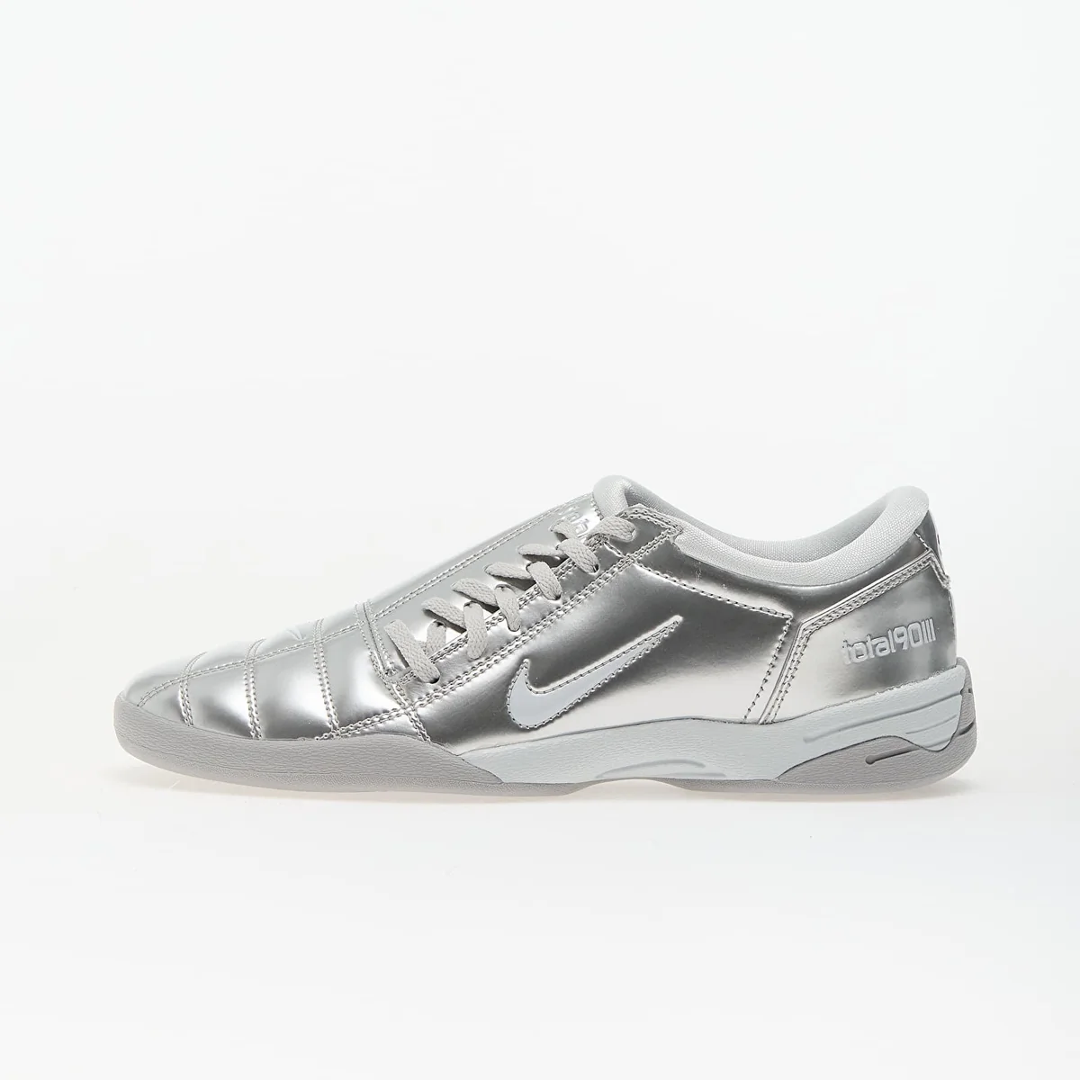 Кросівки жіночі Nike WMNS Total 90 II9792-011, 36