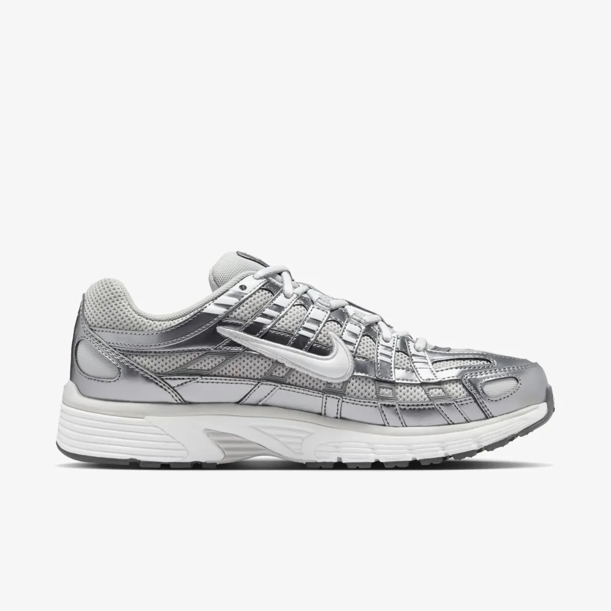 Кросівки жіночі Nike P-6000 (IO3496-001)