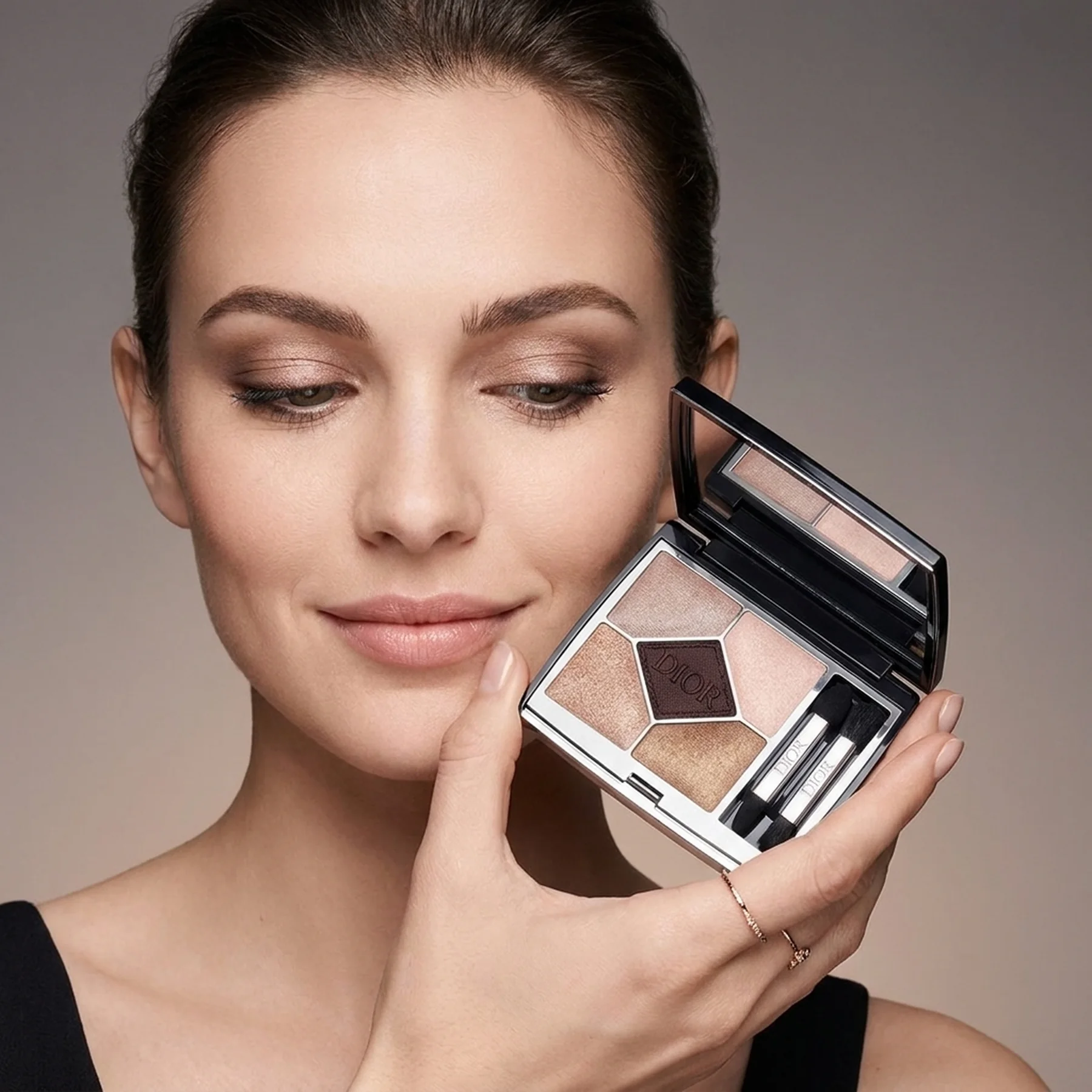 Палетка теней Dior Diorshow 5 Couleurs Couture 7 г 539 Grand Bal