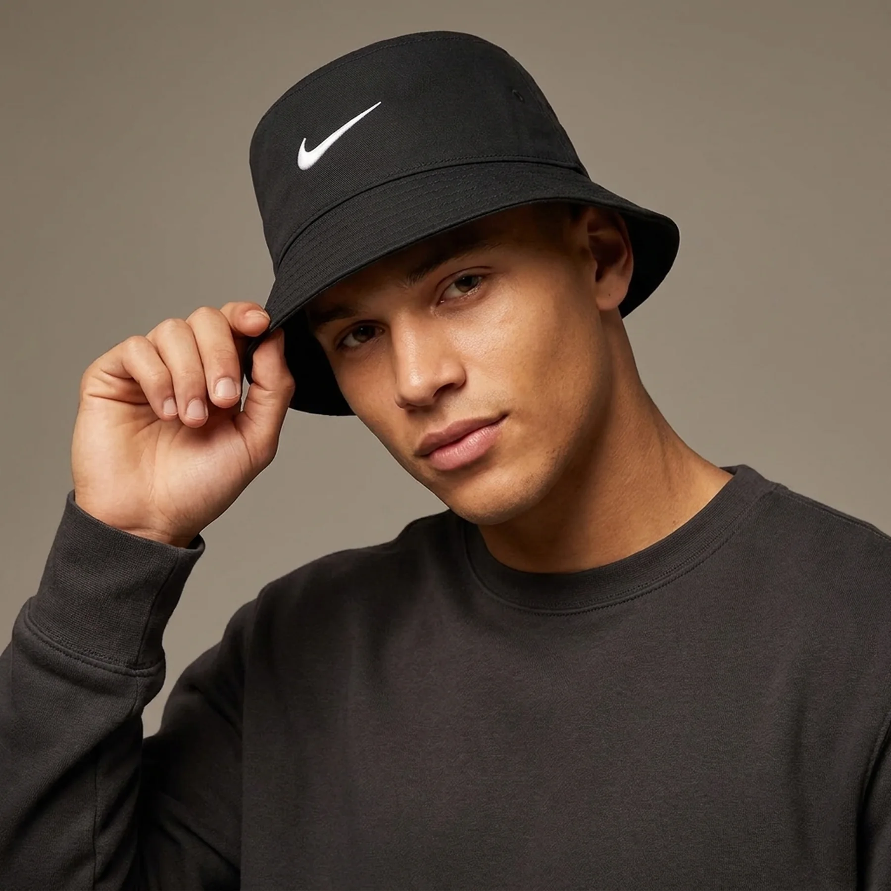 Панама Nike Apex Swoosh Bucket Hat (FB5382-010)