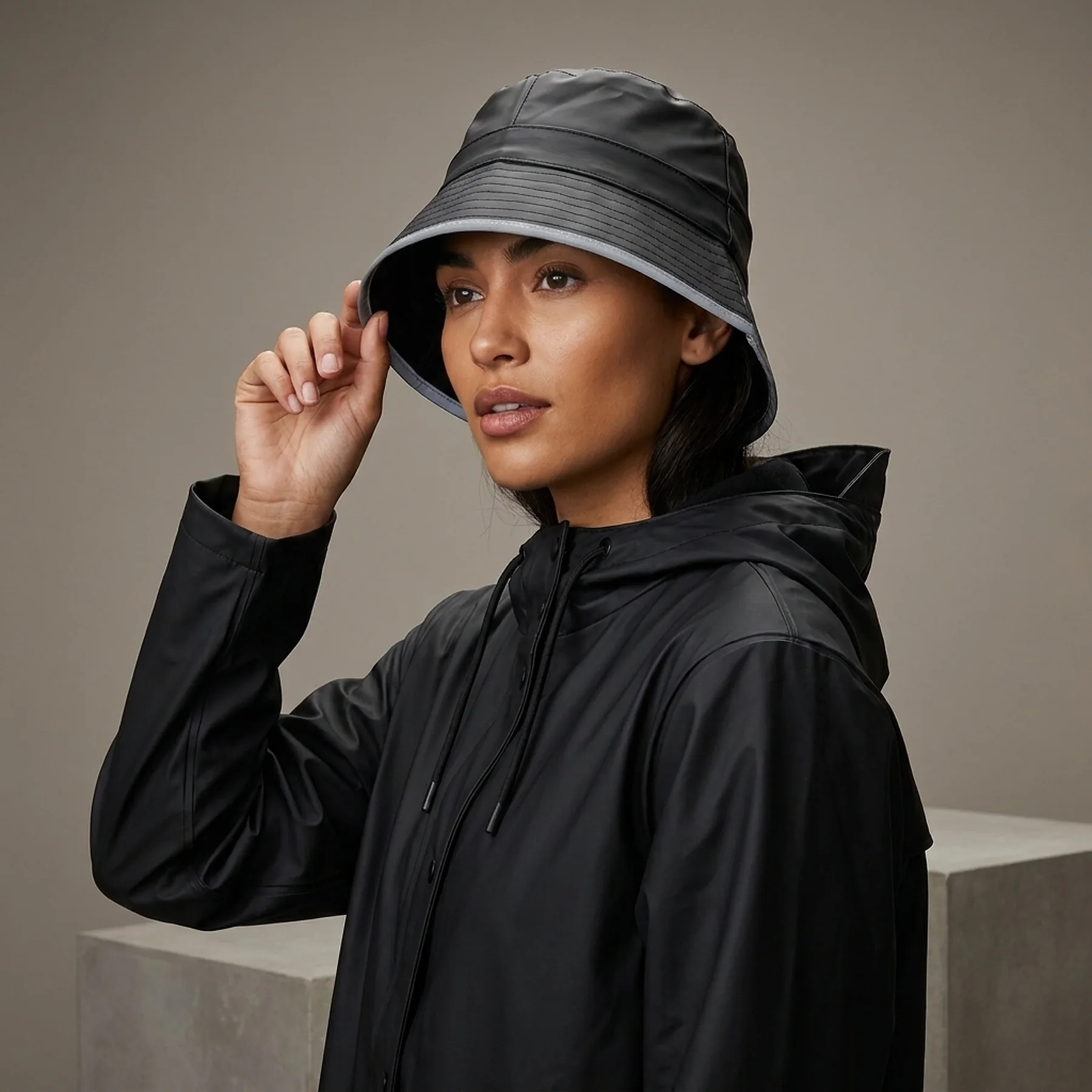 Панама Rains Bucket Hat 2001-Blackreflective (2001-BLACKREFLECTIVE)